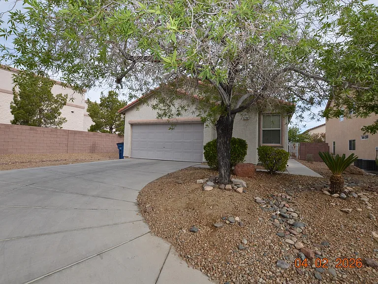 6796 Oak Mist St — Photo 2