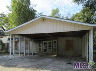212 Hickory St, Denham Springs, LA 70726