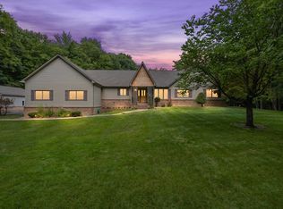 6870 Holland Rd, Algonac, MI 48001