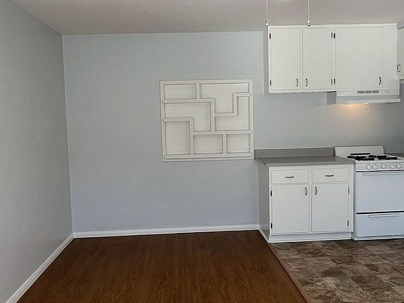 4th image of 272 Landis Ave #A