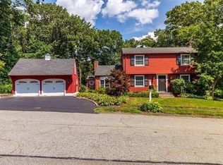 6 Sheffield Dr, Billerica, MA 01821