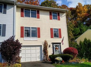 8 Penny Ln, Binghamton, NY 13905