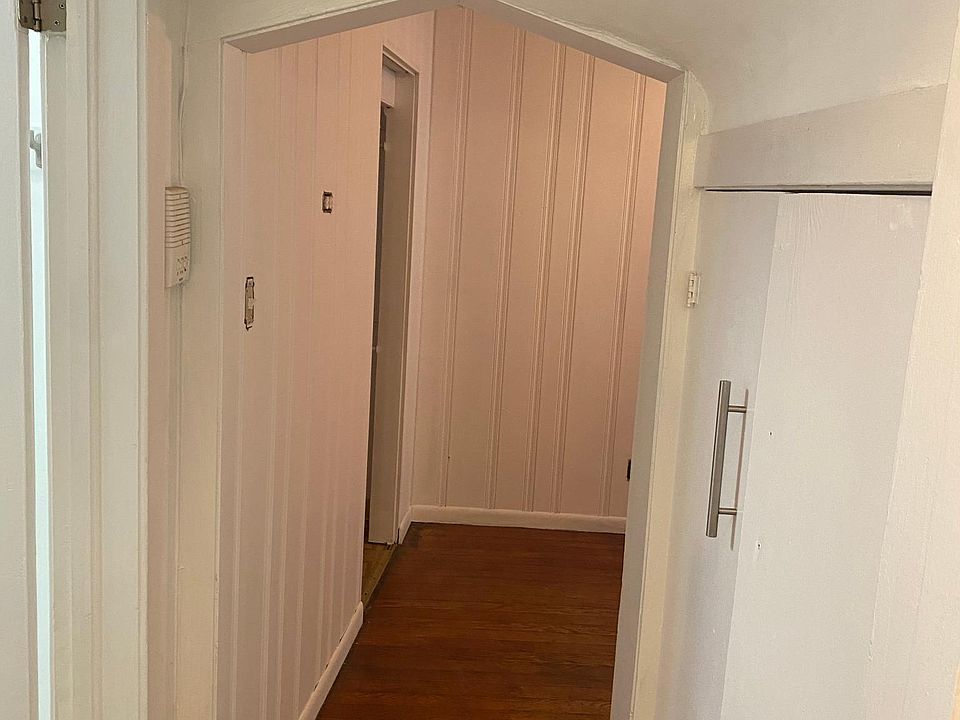 1st image of 5553 N Glenwood Ave Unit G