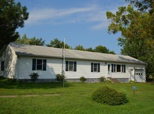 317 E Morgan St, Seymour, IA 52590