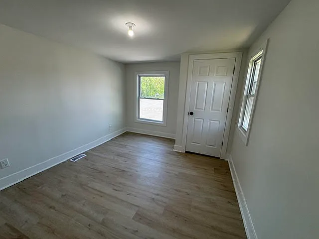 12 Edmunds Ln — Photo 19