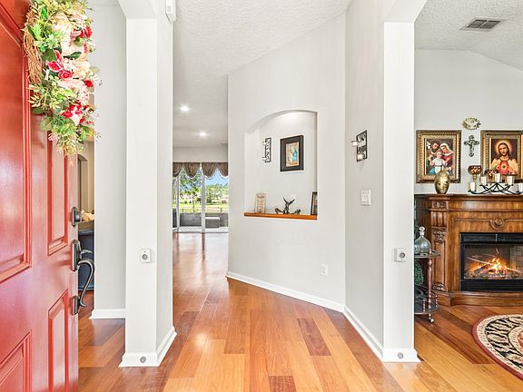 3rd image of 6091 Green Pond Dr