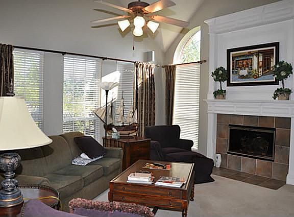5th image of 8401 Brooksby Dr