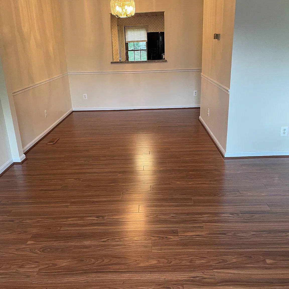 4 bed, 3.5 bath, 1872 sqft, $2,600 — Photo 3