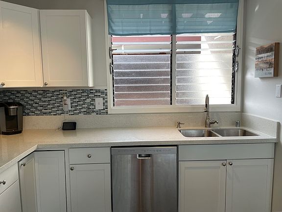 5th image of 1015 Aoloa Pl APT 420