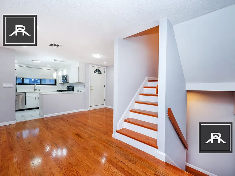 87 Brainerd Rd #T8 — Photo 5
