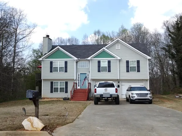 2810 Summer Creek Dr, Gainesville, GA 30507