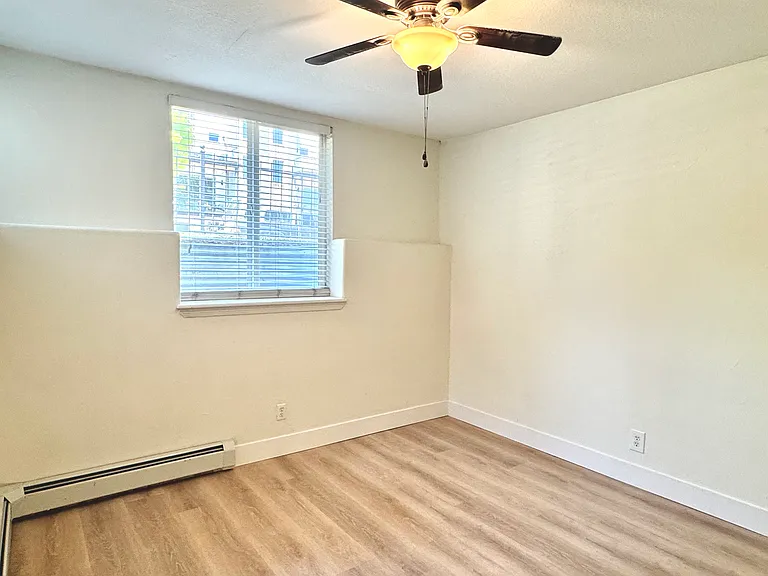 2345 N Clay St #7 — Photo 9