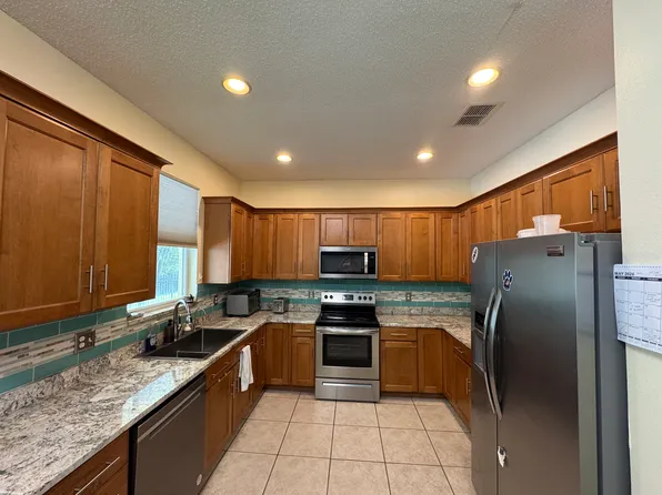 410 Sandringham Ct, Winter Springs, FL 32708