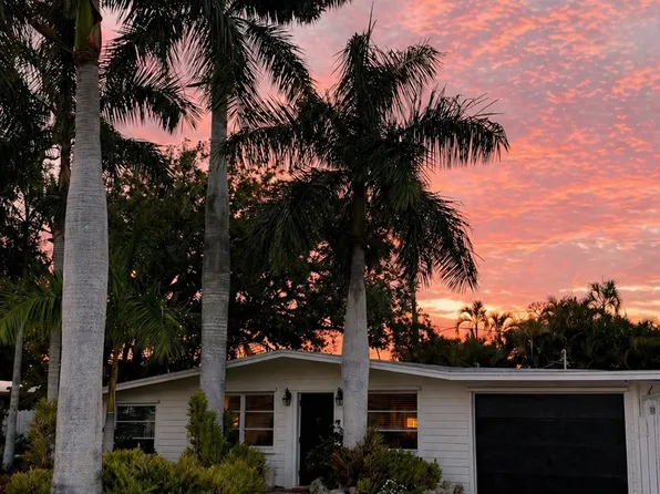 127 3rd St, Bonita Springs, FL 34134