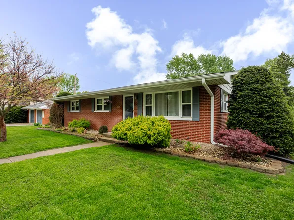 401 S 15th St, Chesterton, IN 46304
