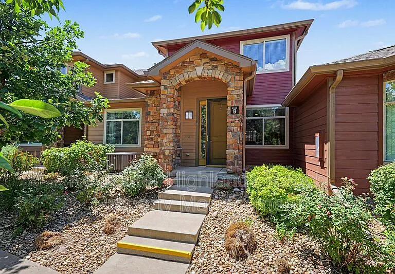 8546 Gold Peak Ln #B — Photo 20