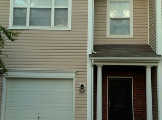 3938 Glenlea Commons Dr, Charlotte, NC 28216