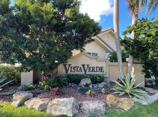 6242 Sweet Maple Ln, Boca Raton, FL 33433