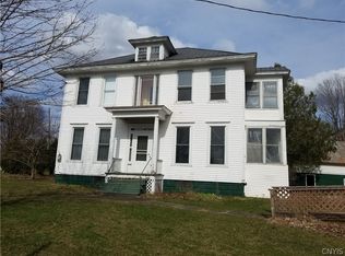10 Maple Ave, Antwerp, NY 13608