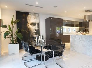 910 N Shore Dr, Miami Beach, FL 33141
