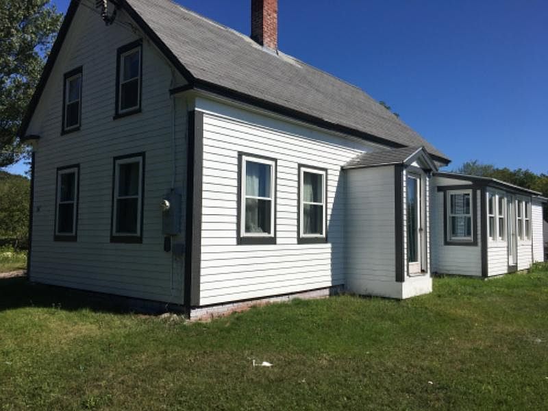 2nd image of 367 Gardiner Rd