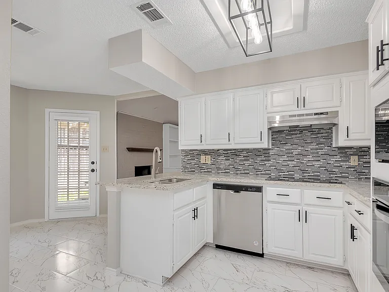 717 Marble Canyon Cir — Photo 9