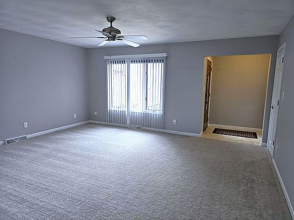 4th image of 3107 Turning Mill Dr