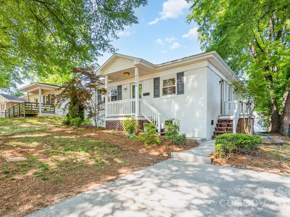 2109 Brewton Dr, Charlotte, NC 28206