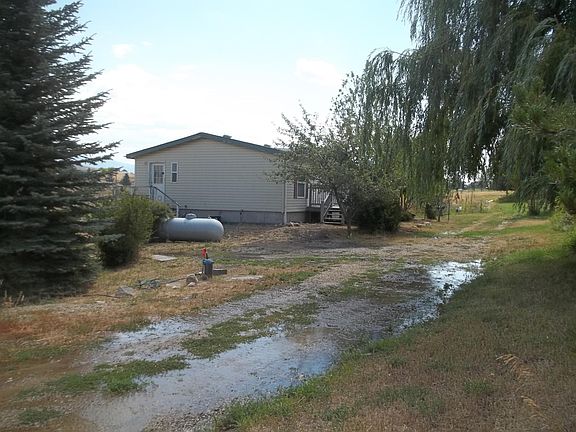 2nd image of 711 Stevensville Airport Rd