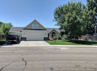 1051 N Lambert Way, Meridian, ID 83642