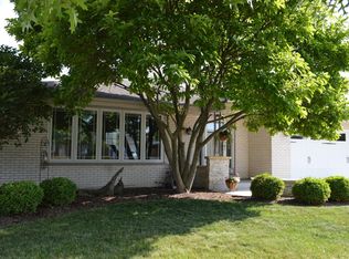 7627 Palm Ct, Orland Park, IL