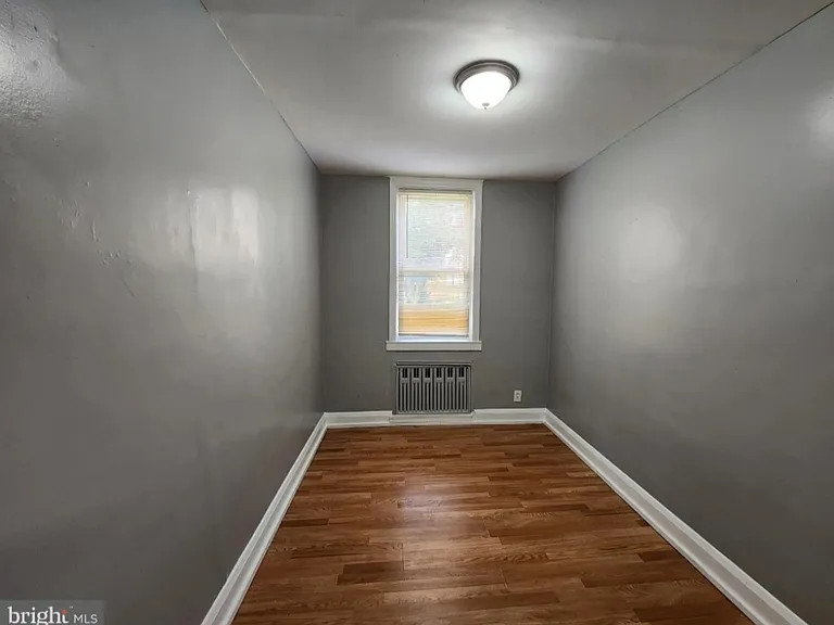 2521 W Cold Spring Ln — Photo 16