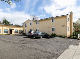 West Tabor Apartments, Portland, OR 97215