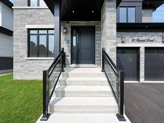 3rd image of 92 Howard Rd