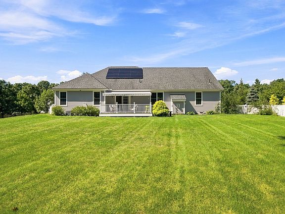 5th image of 28 Ridge View Rd
