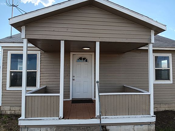 3rd image of 1108 N 6th Ave