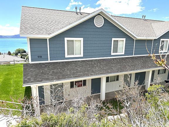 3rd image of 918 N Newberg Dr #4