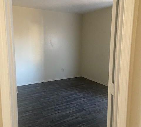 4th image of 1407 N 85th Pl #112