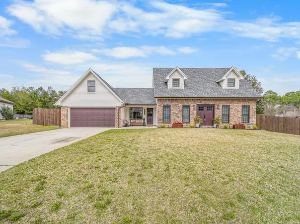 1437 Rangoon Cv, Gulf Breeze, FL 32563