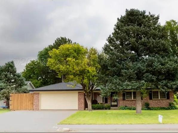 110 Dallam Ave, Dumas, TX 79029