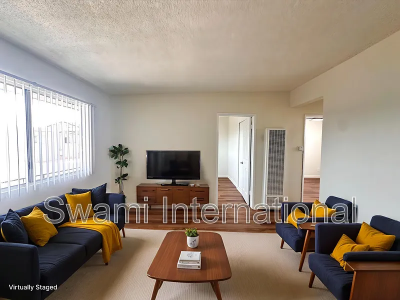 627 Island Ave #9