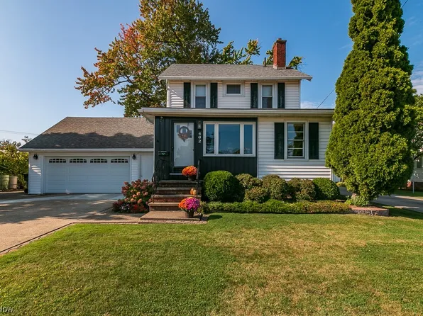 462 E 323rd St, Eastlake, OH 44095
