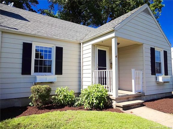 2nd image of 134 Ravencrest Dr