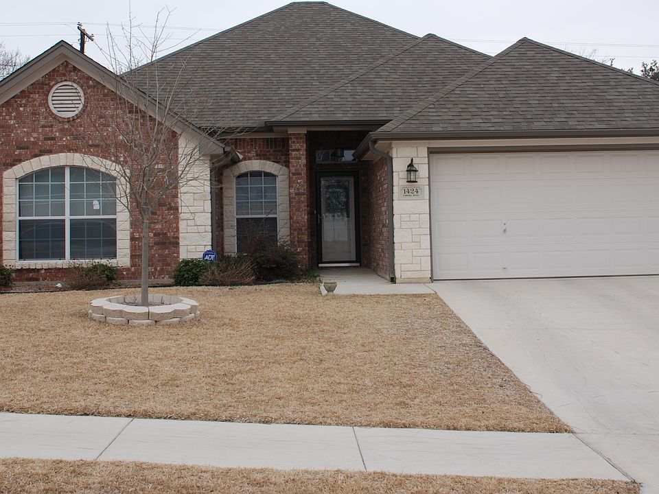 1st image of 1424 Loblolly Dr