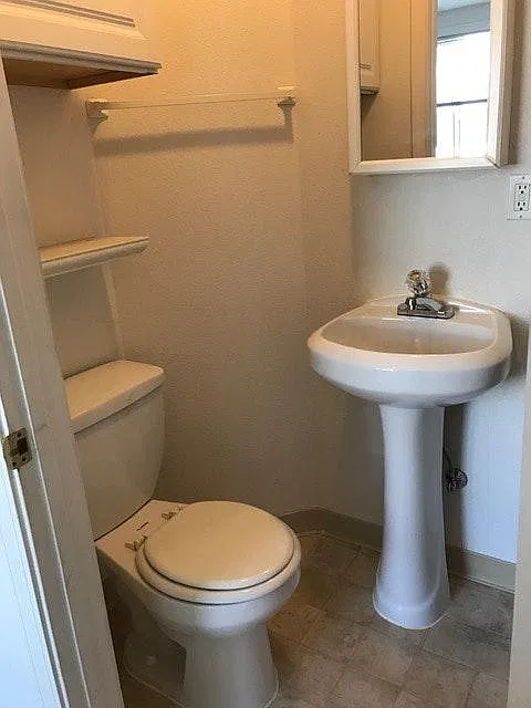 2 bed, 600 sqft, $1,275 — Photo 4