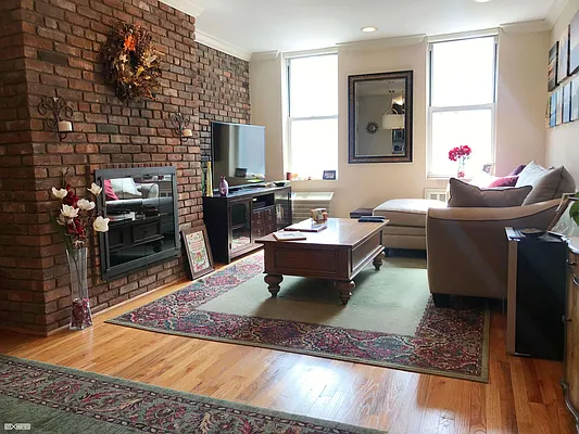 Rented by Citi Habitats | media 2