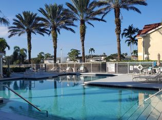 12660 Equestrian Cir APT 2102, Fort Myers, FL 33907