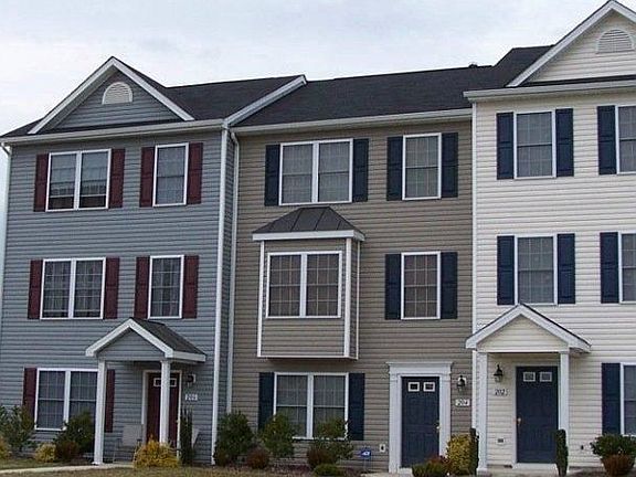 2nd image of 204 Weathervane Dr