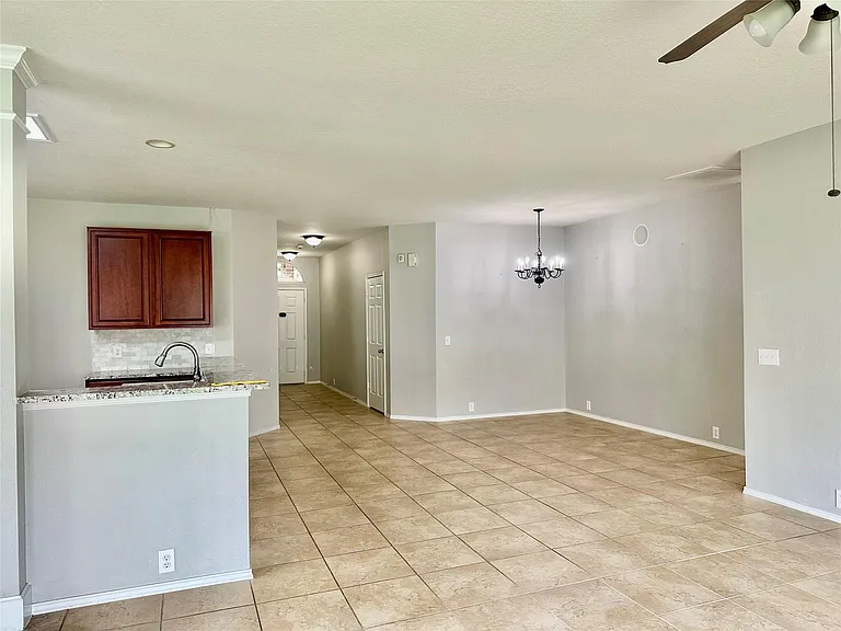 30318 Mesa Valley Dr — Photo 17