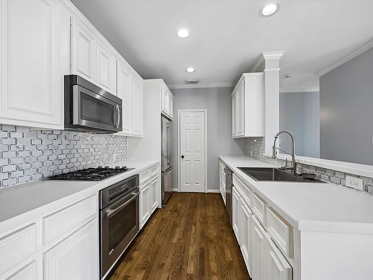 4408 Floyd St #A — Photo 12